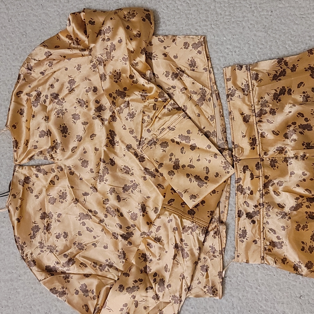 NWT Zara Satin Croped Top and Midi Skirt Set in Copper - Picture 13 of 13